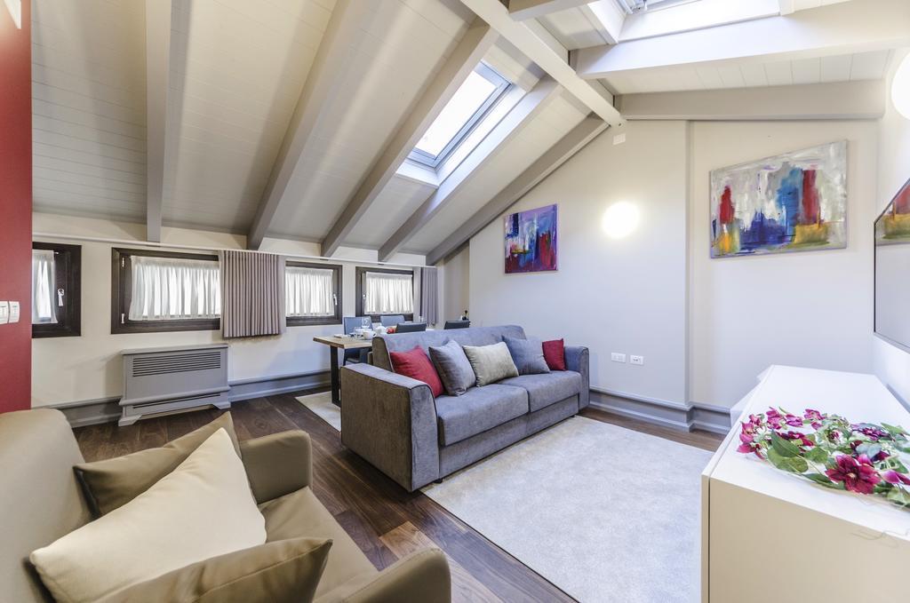 New Luxury * Venedig